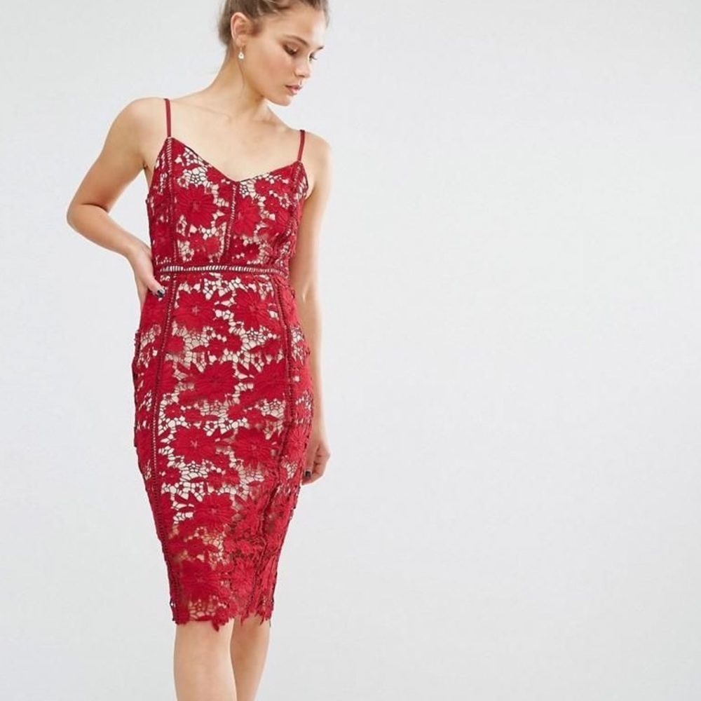 NEVER WORN Premium lace bodycon dress